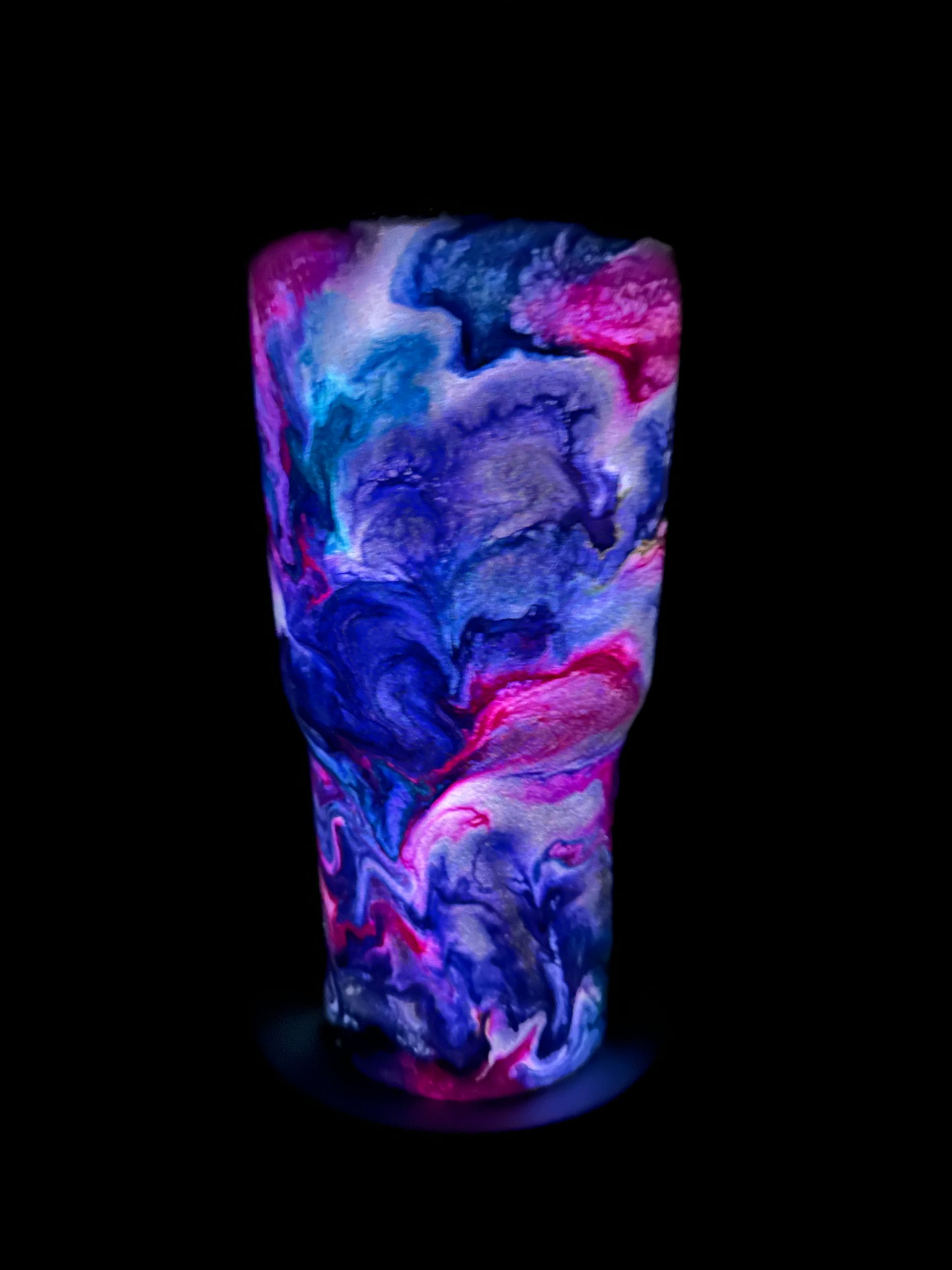 Twisted With a Glow (30oz)