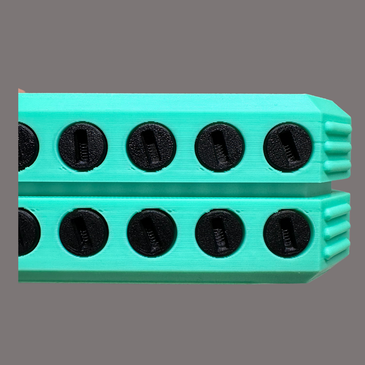 Annoying Gift Box (134 Screws)